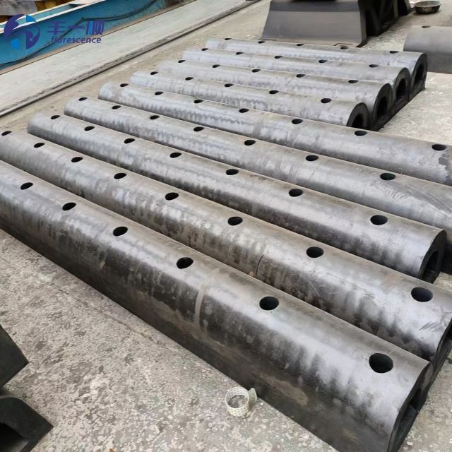 Qingdao Florescence D Type Marine Rubber Fender